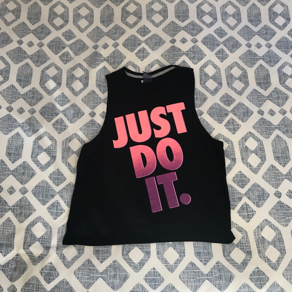Women’s Nike Muscle Tank. Sz M.